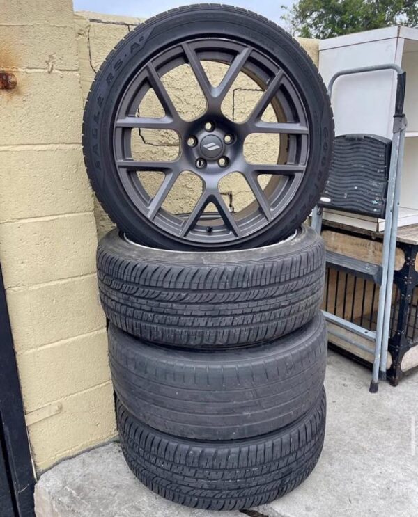 22' Scatpack Wheels and Tires